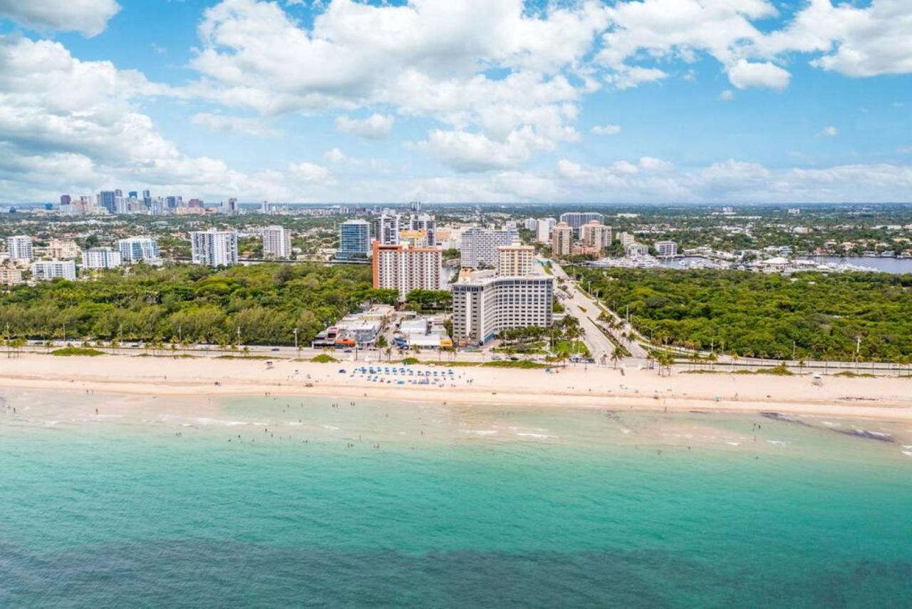 The Purple Pelican Beachfront With Ocean Balcony Unit 1 Форт-Лодердейл Экстерьер фото